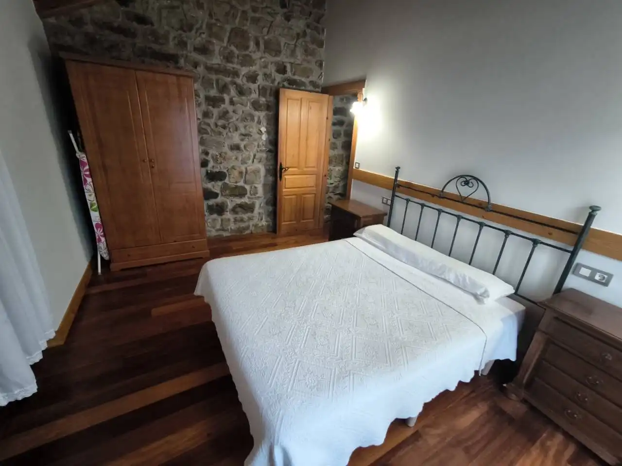 House with garden for sale in Calle Bustralanes, imagen 4