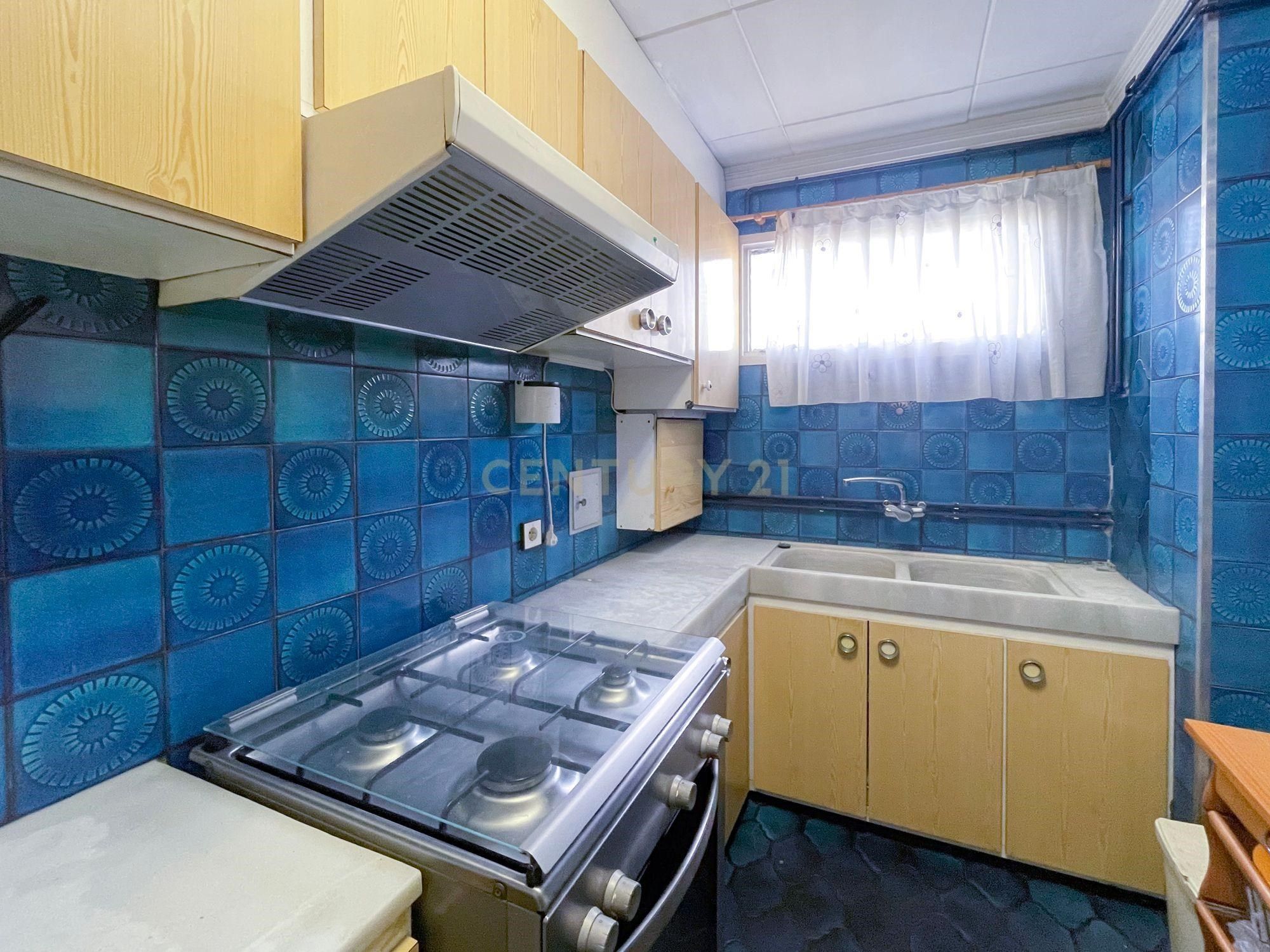Kitchen of Flat for sale in Sabadell