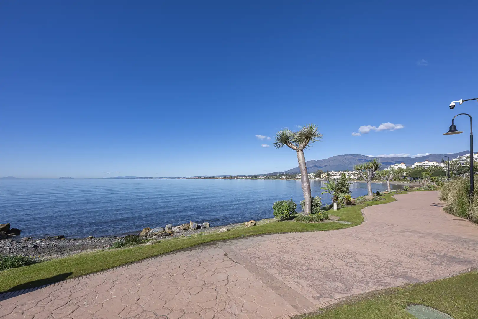 Exterior view of Apartments for sale in Estepona  with Air Conditioner, Terrace and Swimming Pool