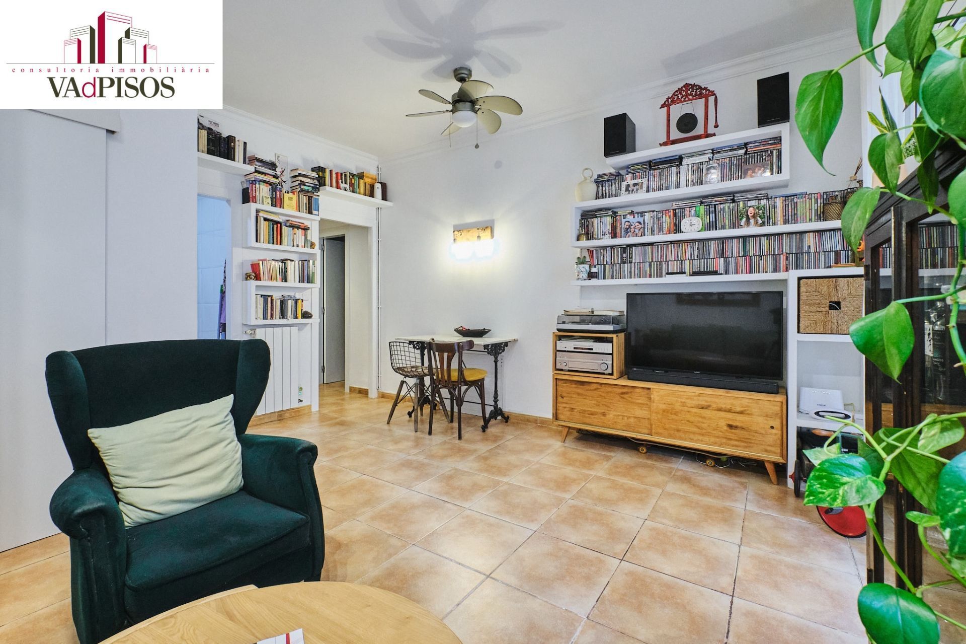 Sala d'estar de Pis en venda en  Barcelona Capital amb Aire condicionat, Calefacció i Terrassa