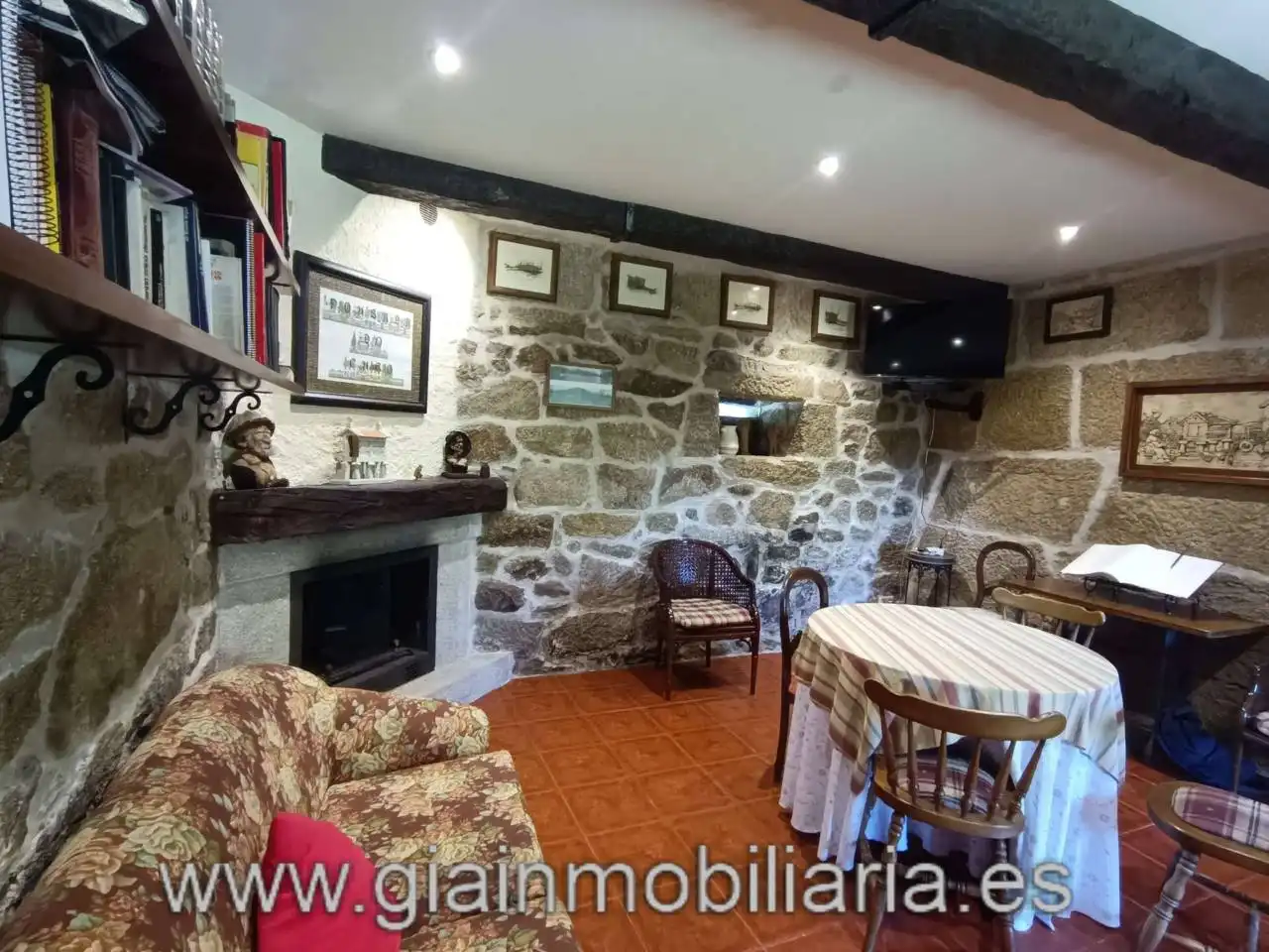 Casa o chalet en venta en Mondariz con Calefacción, Jardín privado y Terraza