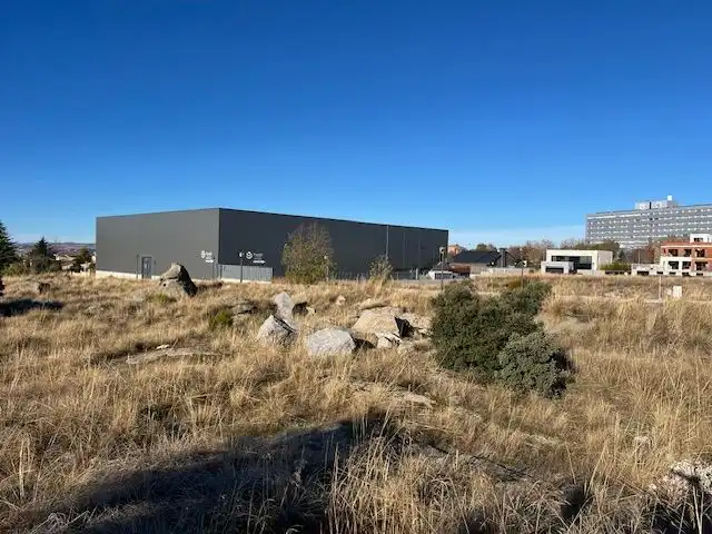 Vista exterior de Residencial en venda en Ávila