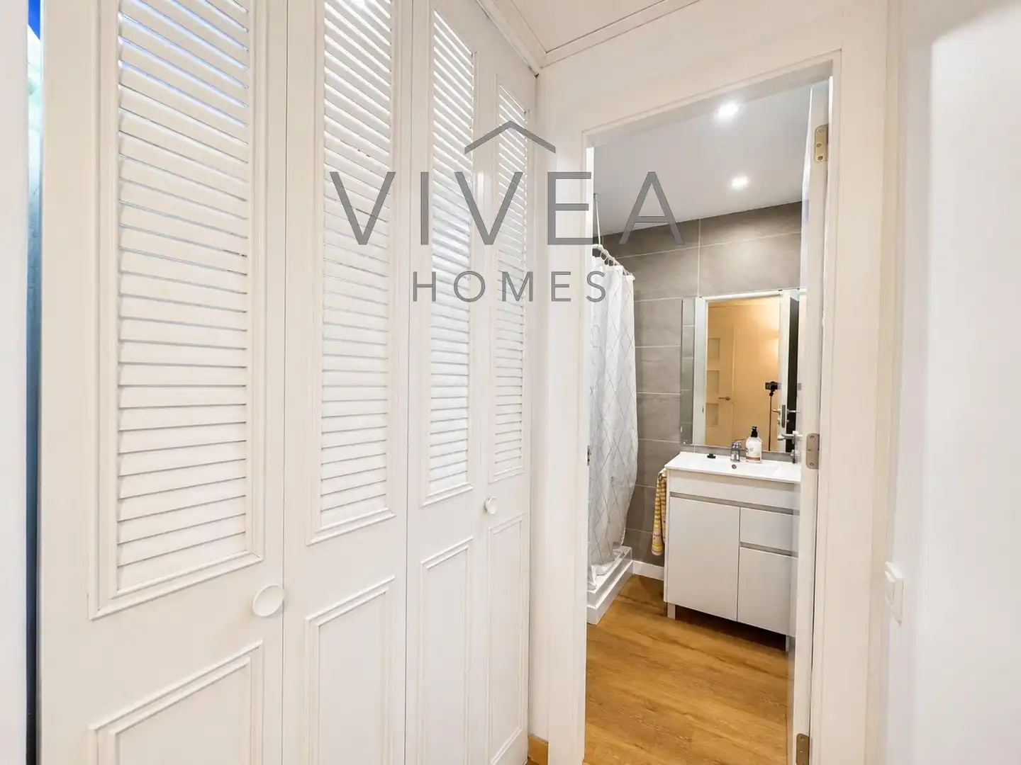 Bedroom of Flat for sale in Sabadell  with Air Conditioner, Heating and Parquet flooring