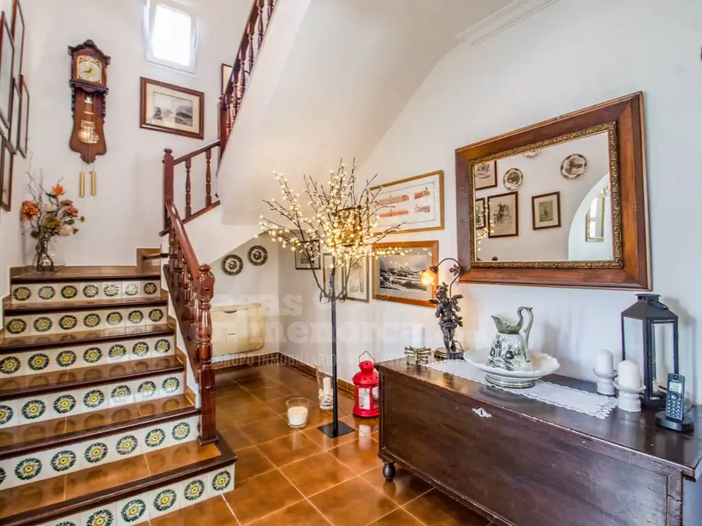 Finca rústica en venta en Es Castell con Aire acondicionado, Jardín privado y Piscina