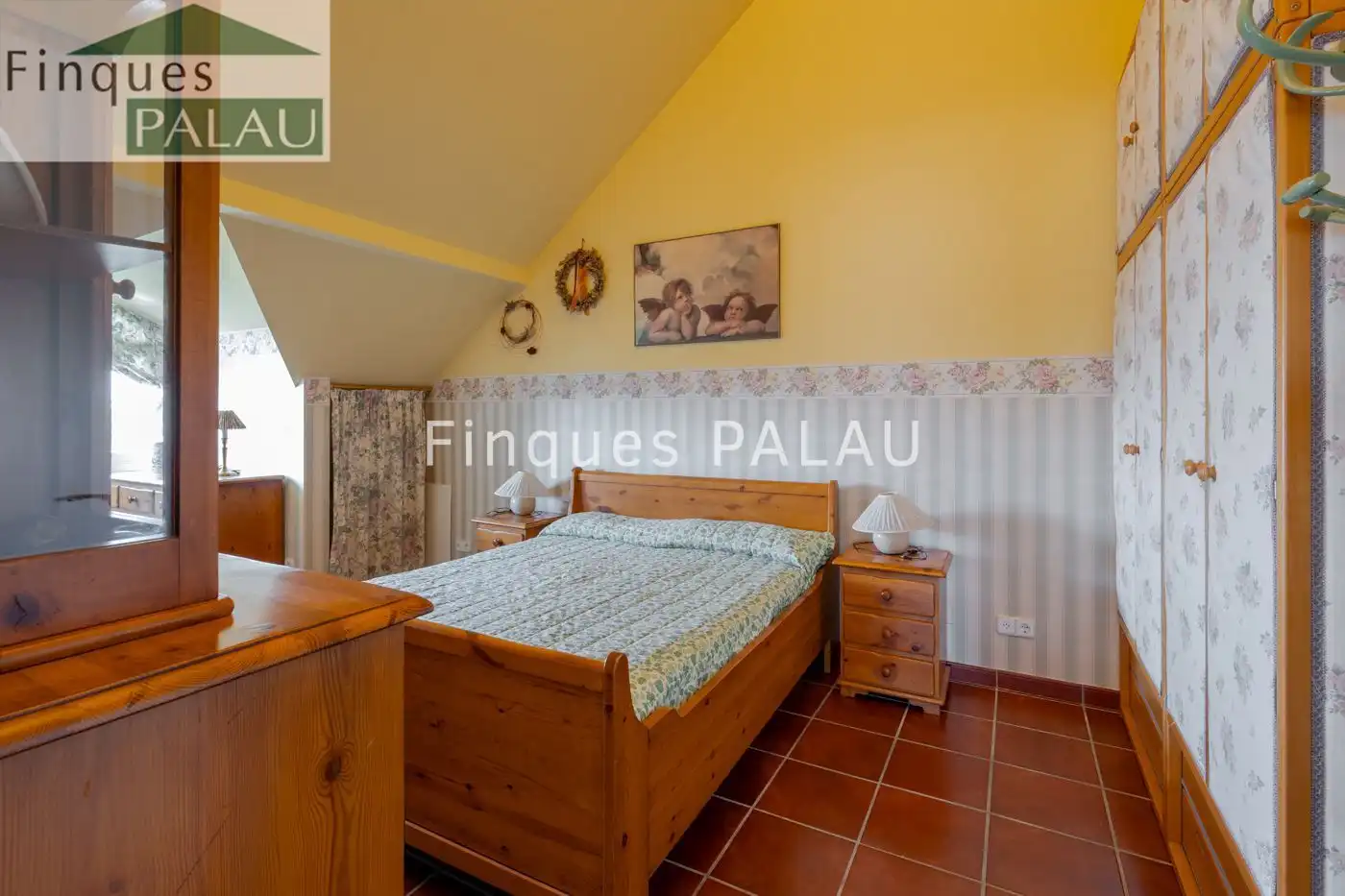 Dormitori de Casa o xalet en venda en Sant Just Desvern amb Aire condicionat, Calefacció i Jardí privat