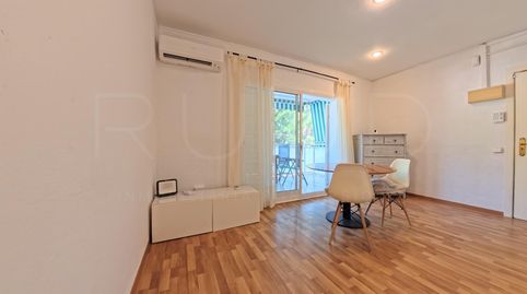 Foto 5 de Piso en venta en Ferrocarril, Baixador, Castelldefels