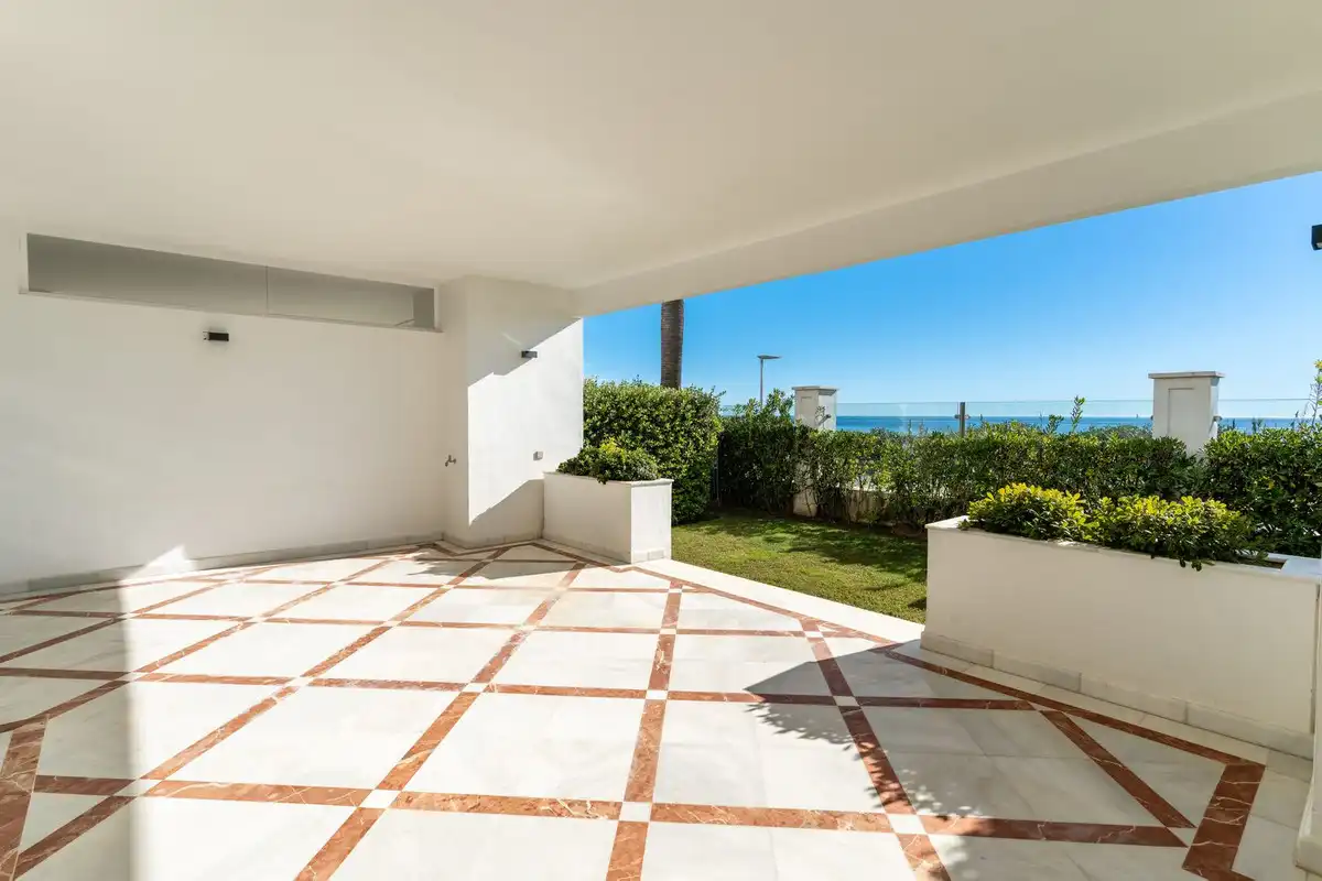 Pis amb ascensor en venda a Estepona Pueblo, imagen 23