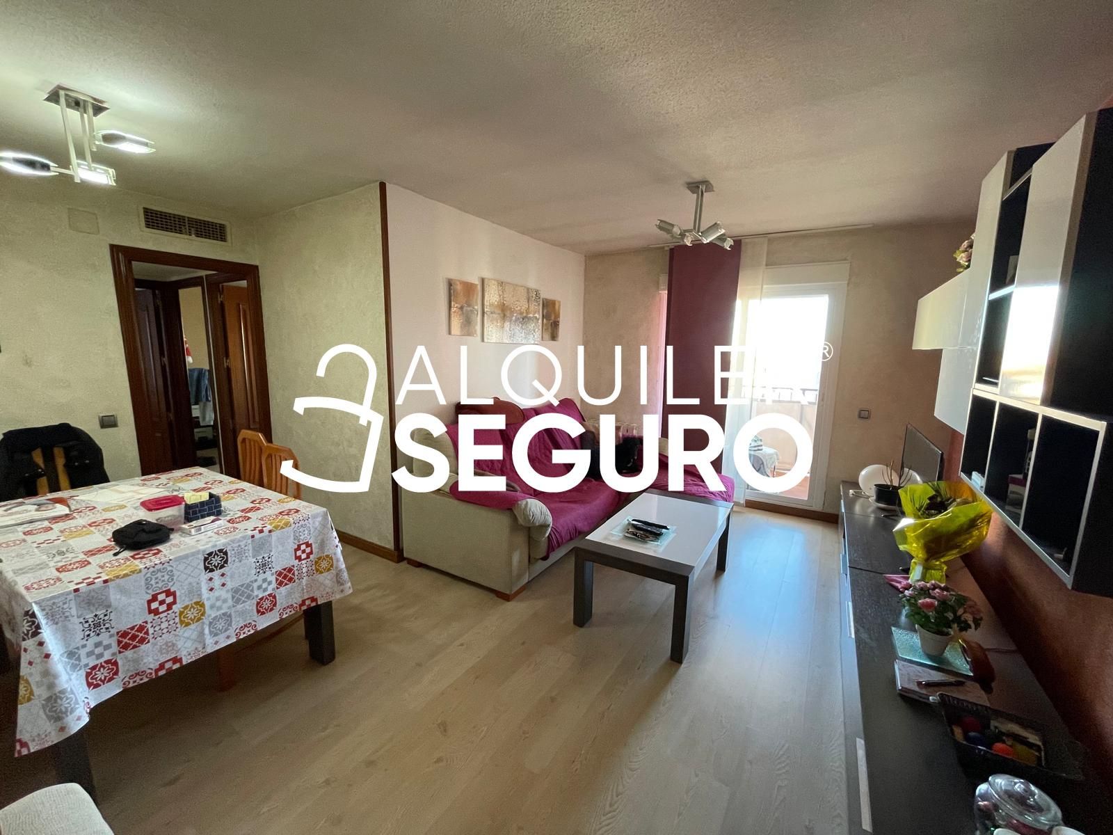 Living room of Flat for rent in Fuenlabrada  with Air Conditioner, Heating and Furnished