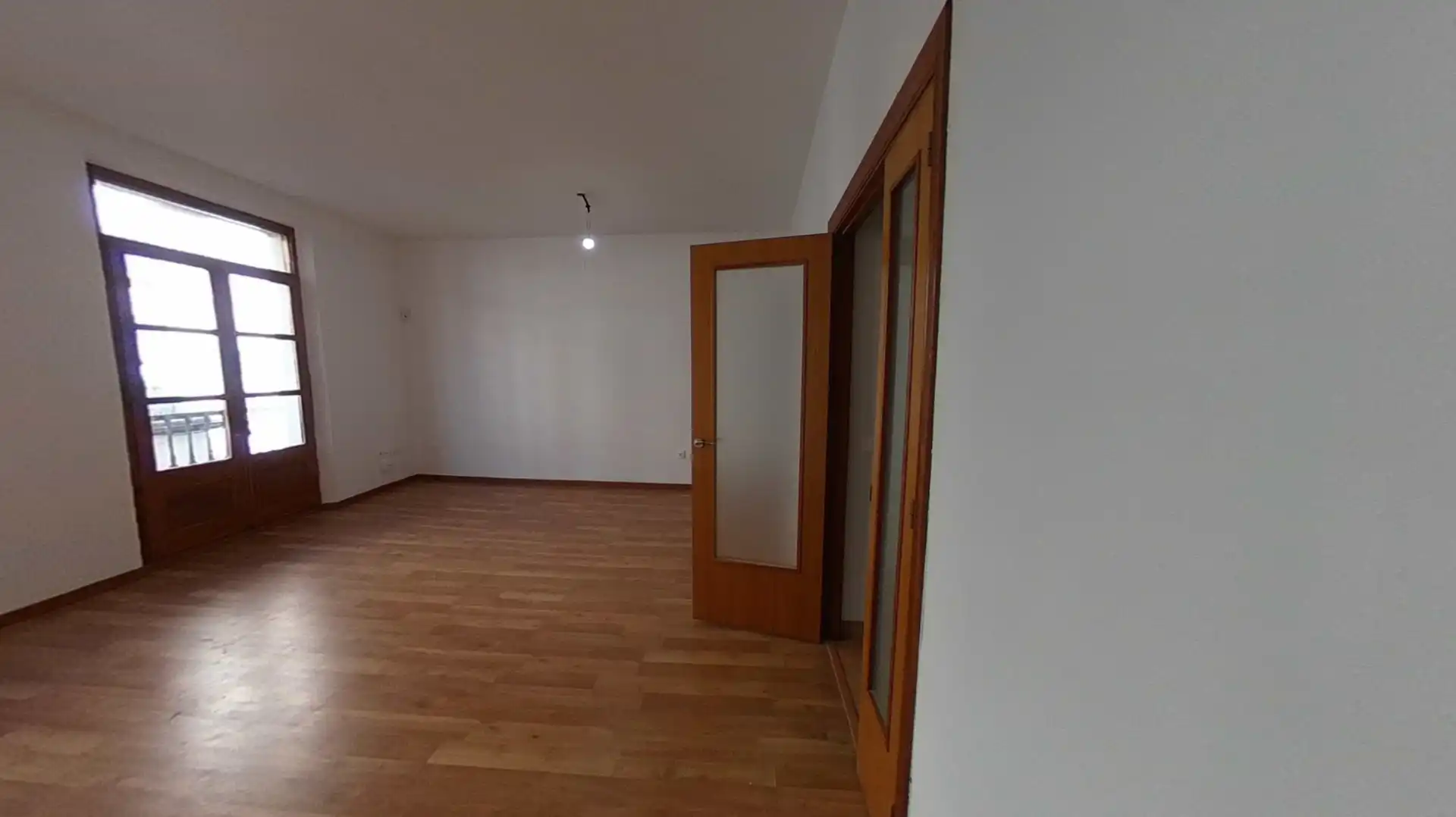 Flat with terrace for sale in Carrer de la Unió 36, imagen 4