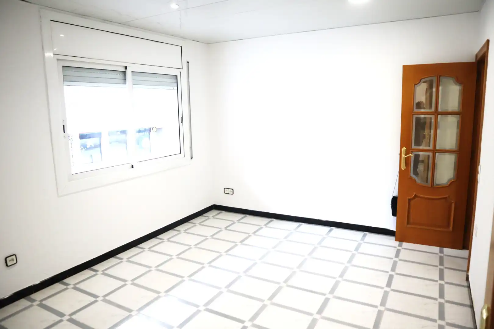 Piso en venta en Cerdanyola del Vallès con Aire acondicionado, Calefacción y Horno