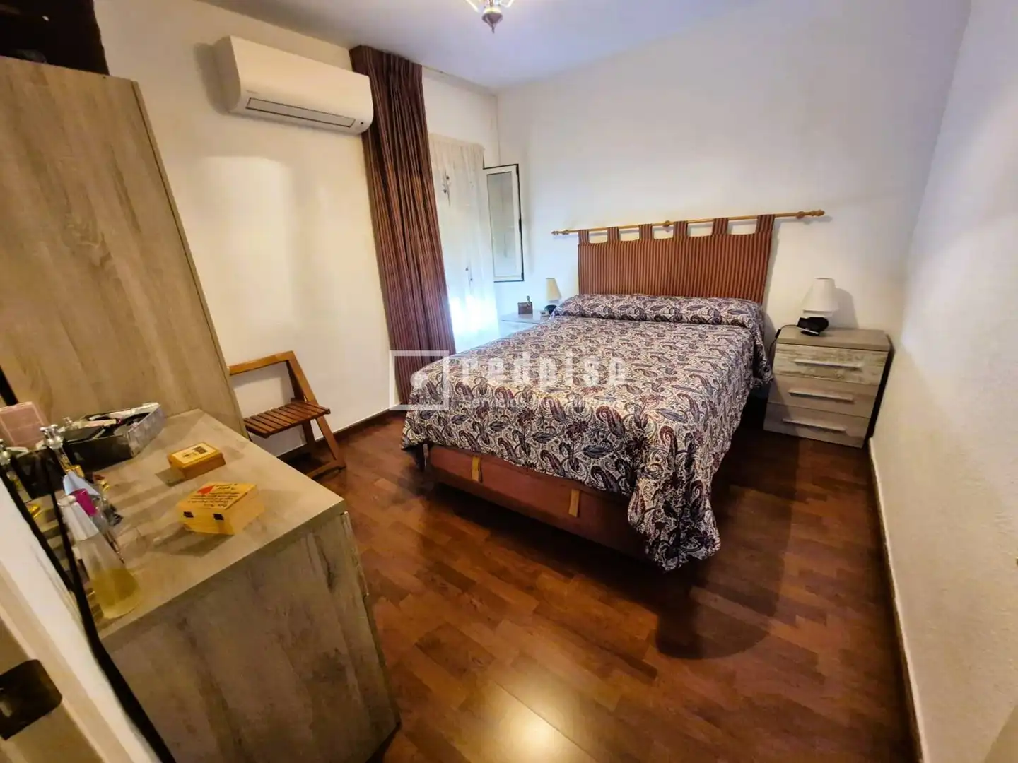 Schlafzimmer von Wohnung zum Verkauf in Parla mit Klimaanlage und Heizung