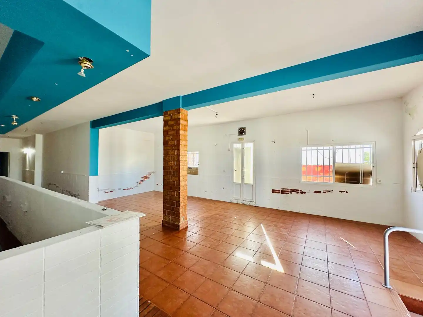 Local commercial à vendre à Don Álvaro, imagen 3