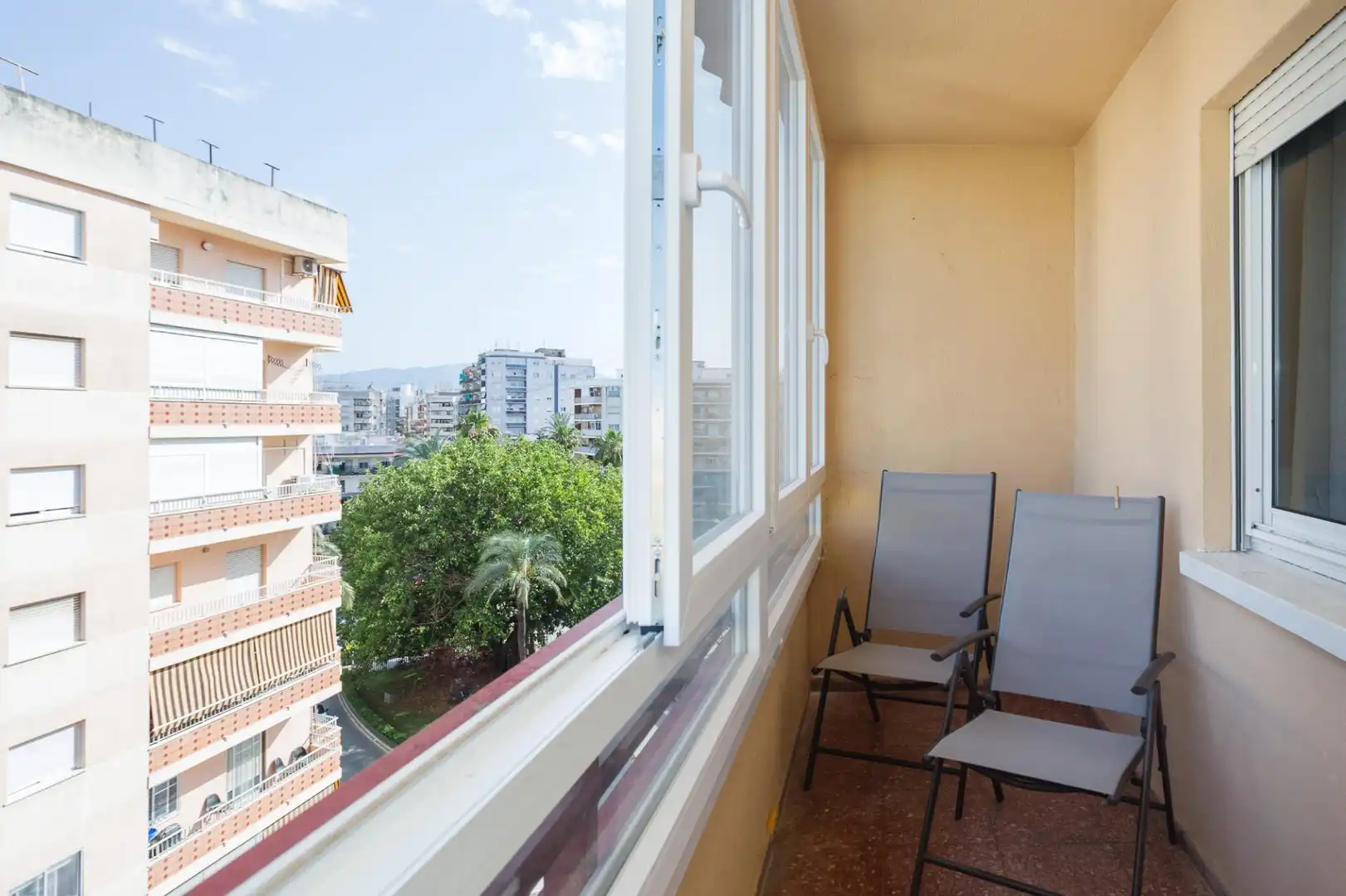 Terraza de Piso en venta en Gandia con Aire acondicionado, Amueblado y Balcón