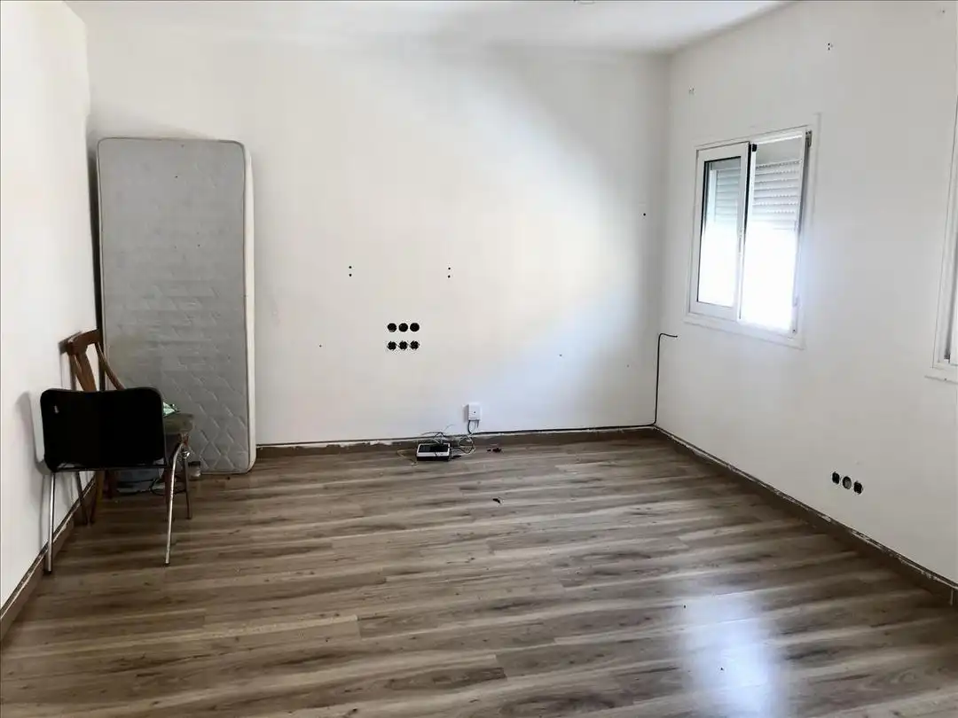 Piso en venta en Carrer CADI 10, imagen 7