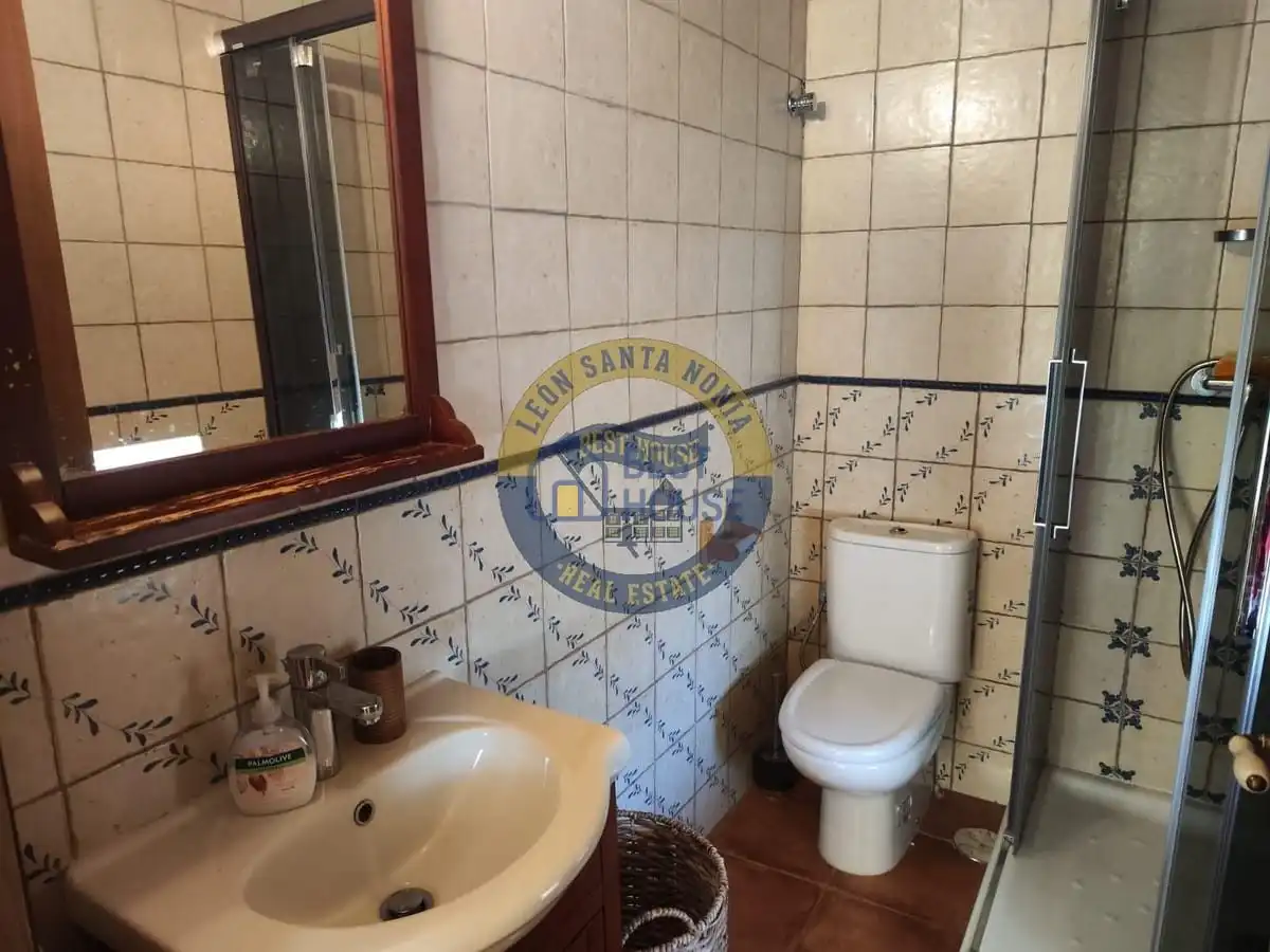 Casa con giardino in vendita a Valdesamario, imagen 17
