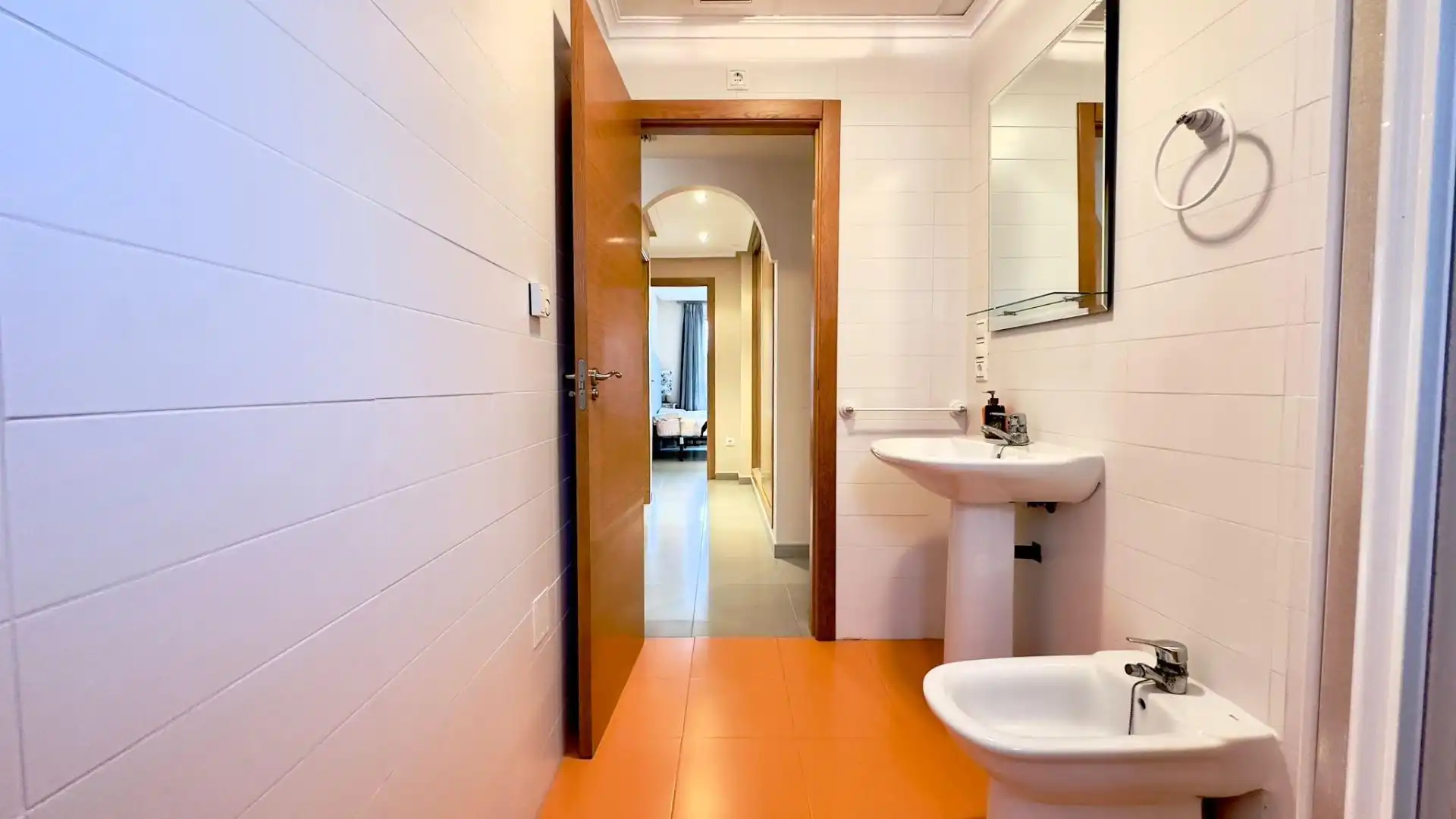Badezimmer von Gebäude zum Verkauf in Torrevieja