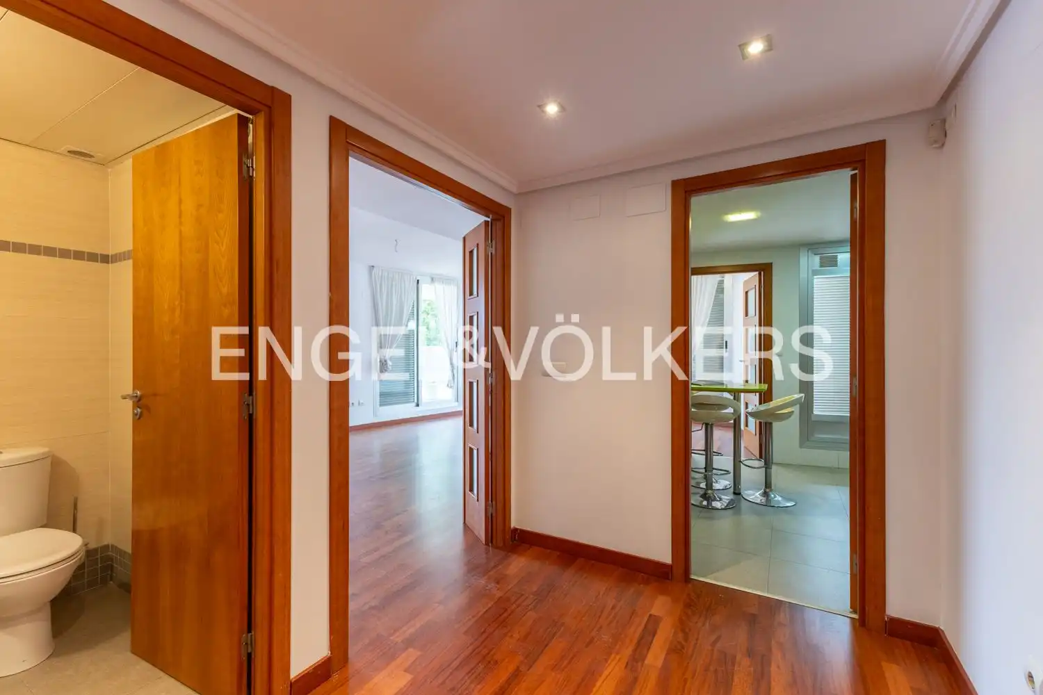 Duplexes for sale in Valencia  with Air Conditioner, Heating and Private garden