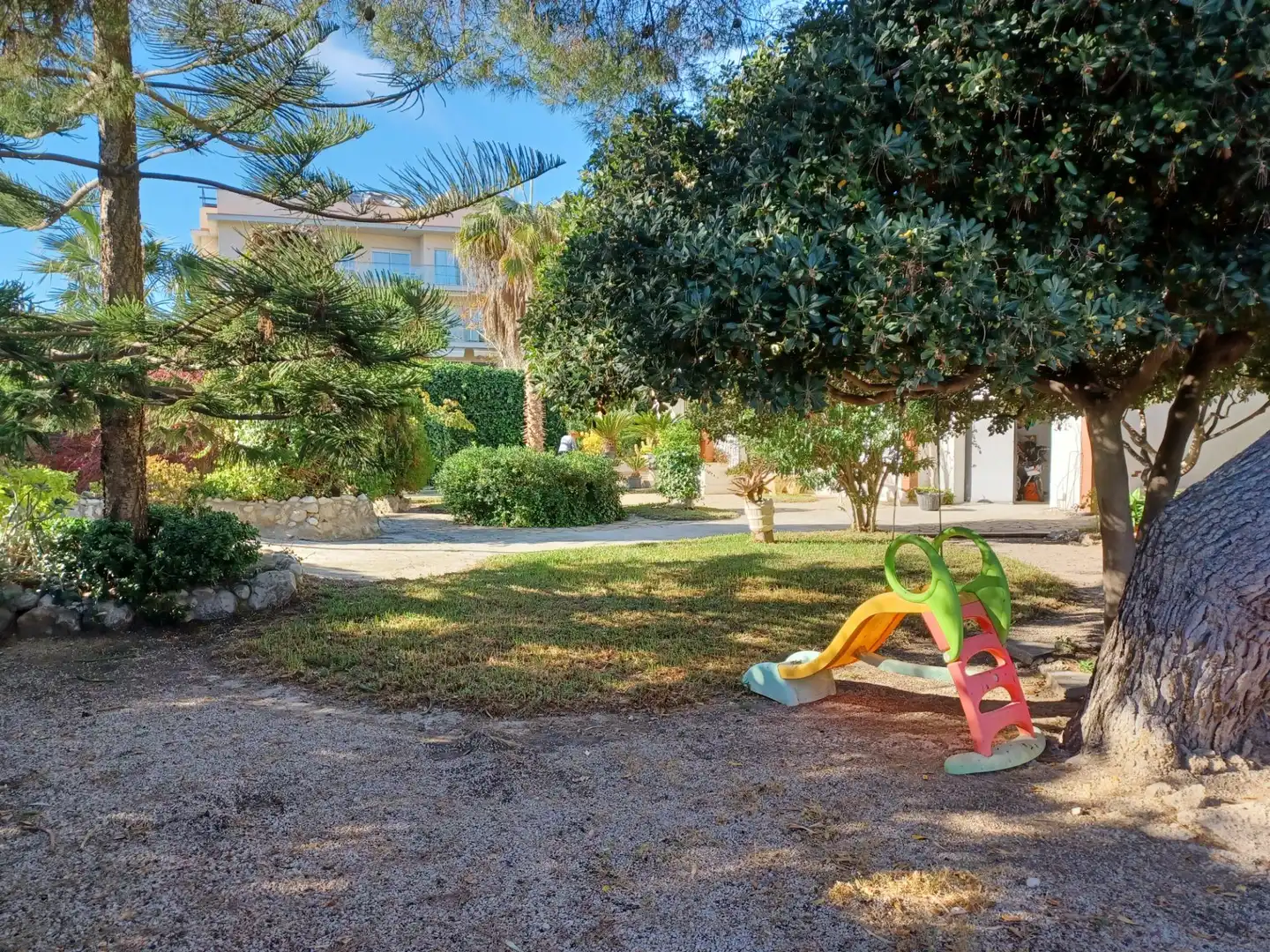 Jardí de Casa o xalet en venda en Cubelles amb Jardí privat