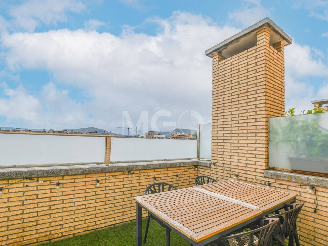 Terrassa de Dúplex en venda en Vic amb Aire condicionat, Calefacció i Parquet
