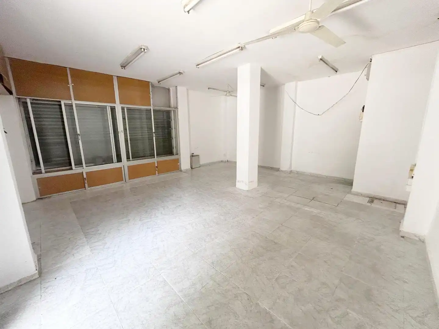 Business premises for sale in Macarena, imagen 4