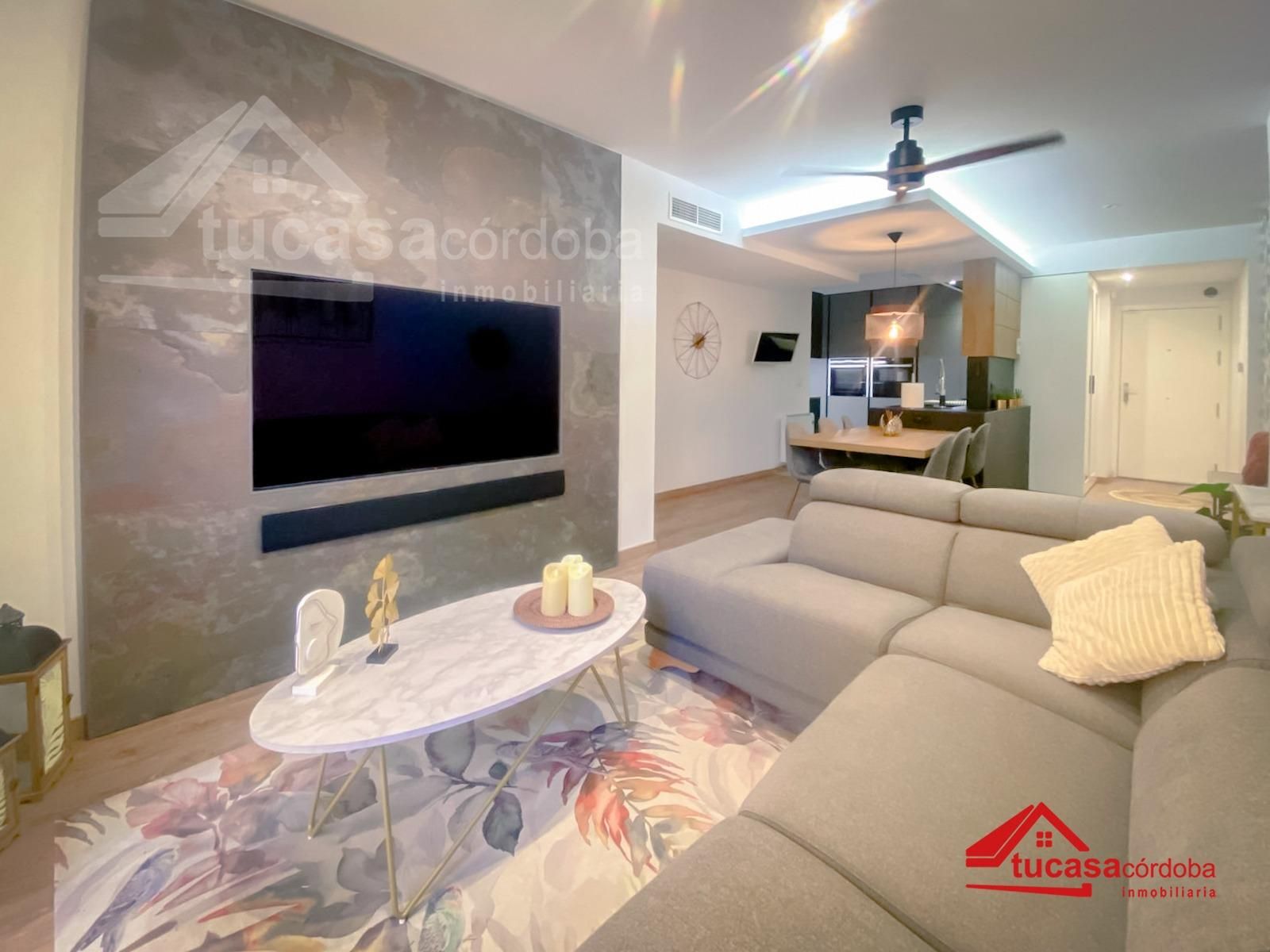 Living room of Flat for sale in  Córdoba Capital  with Air Conditioner, Parquet flooring and Community pool