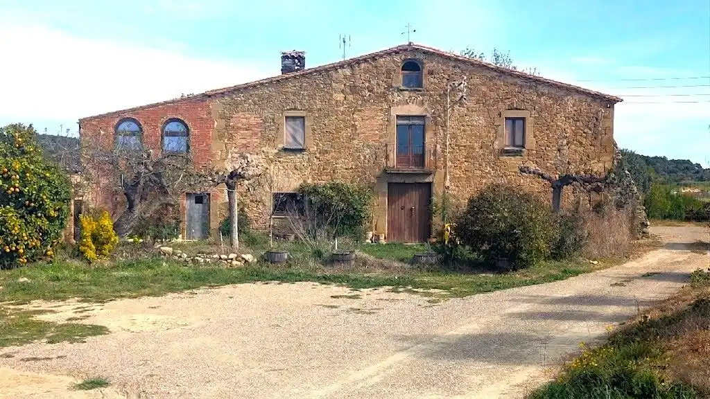 Vista exterior de Finca rústica en venda en Corçà amb Moblat