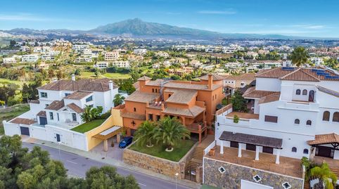 Foto 2 de Casa o xalet en venda a Calle Benahavis, Los Arqueros - Puerto del Almendro, Benahavís