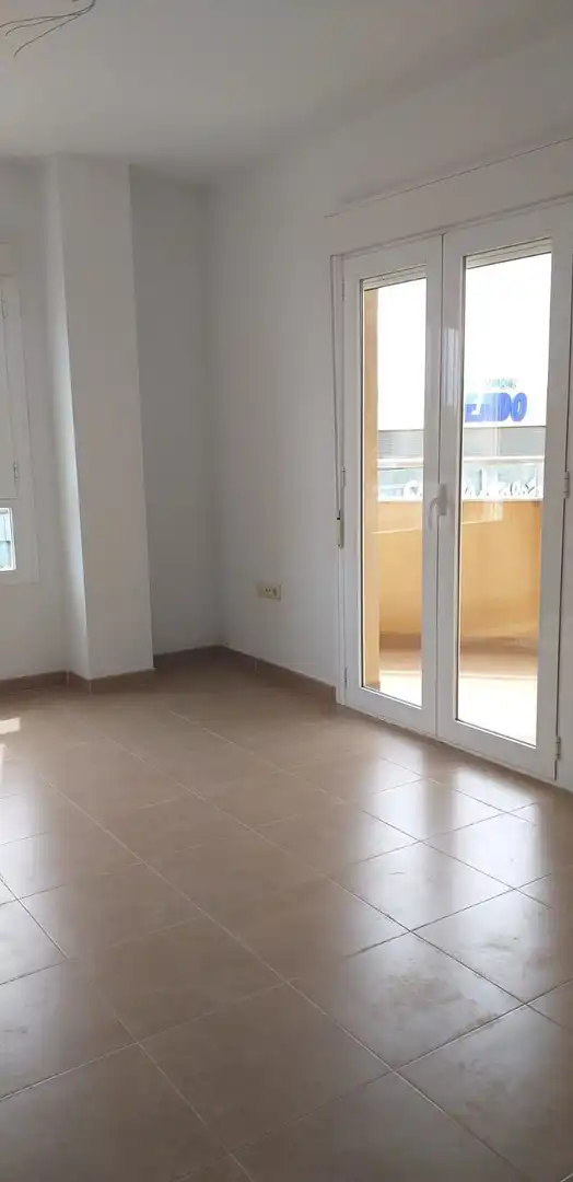 Dormitori de Pis en venda en El Ejido amb Aire condicionat i Terrassa
