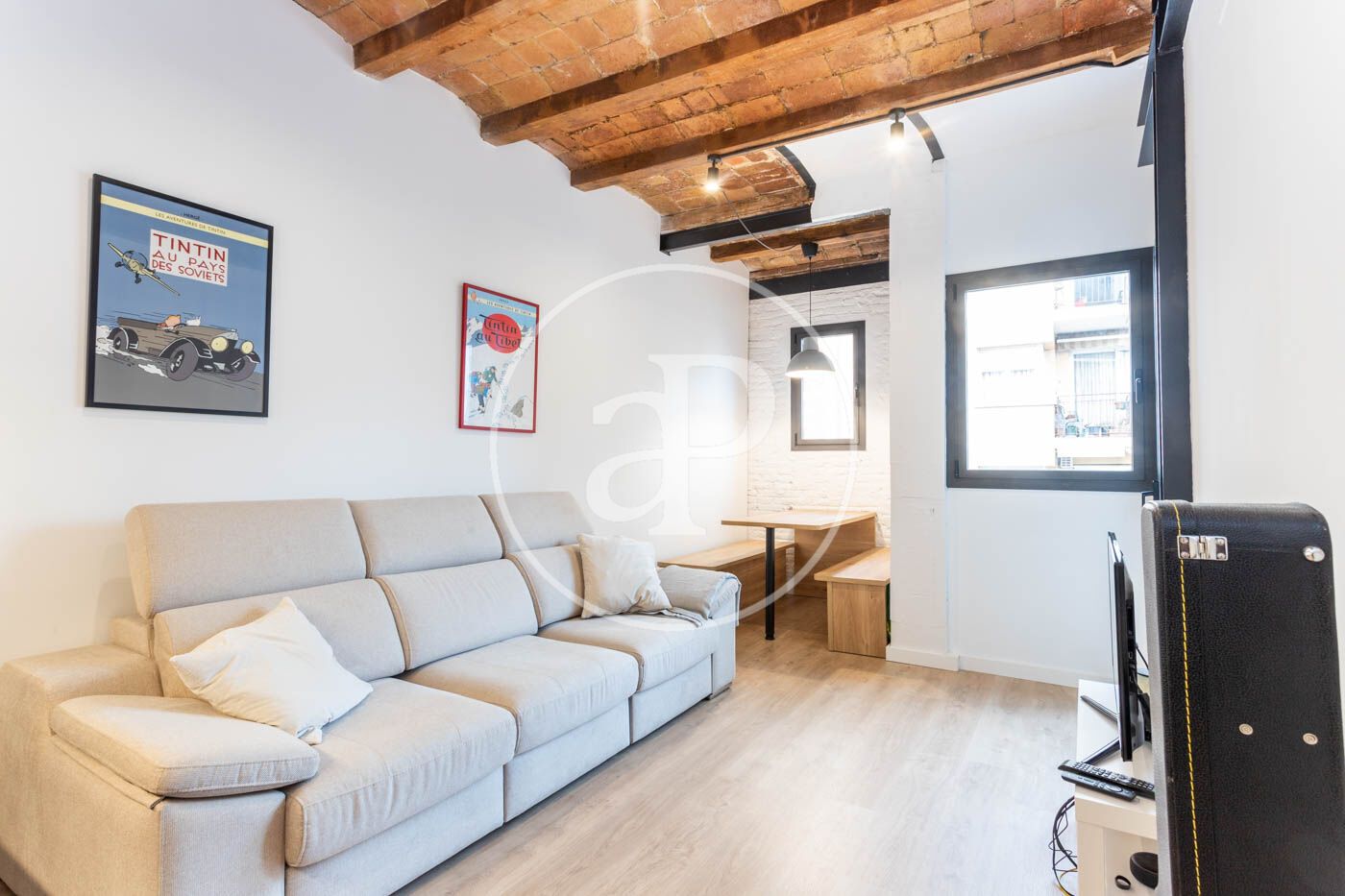 Living room of Flat to rent in  Barcelona Capital  with Air Conditioner, Heating and Furnished