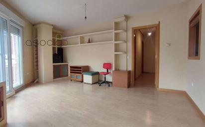 Living room of Flat for sale in Guadalajara Capital  with Air Conditioner and Heating