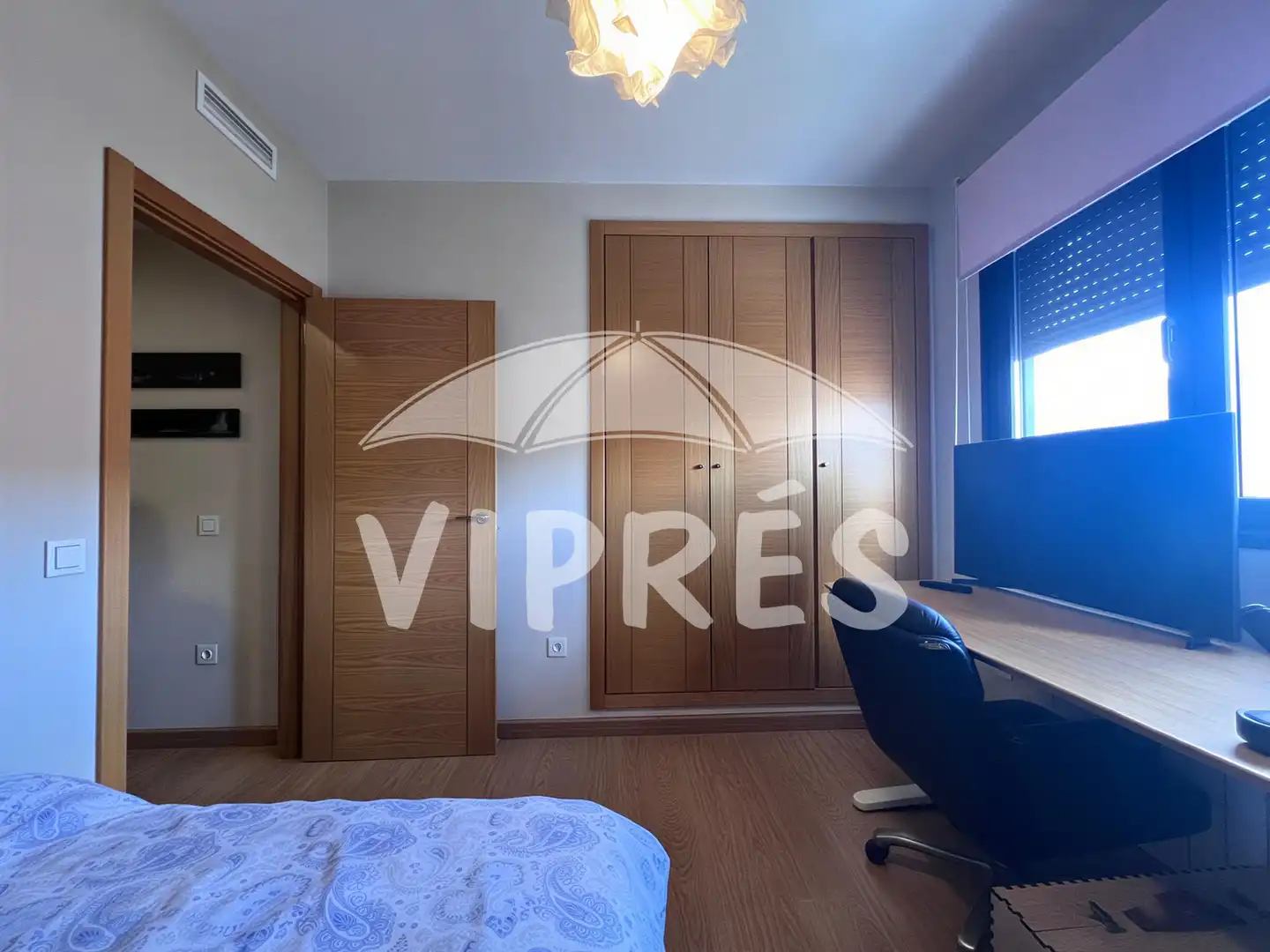 Habitación de Piso en venta en Cáceres con Trastero, Piscina y Amueblado