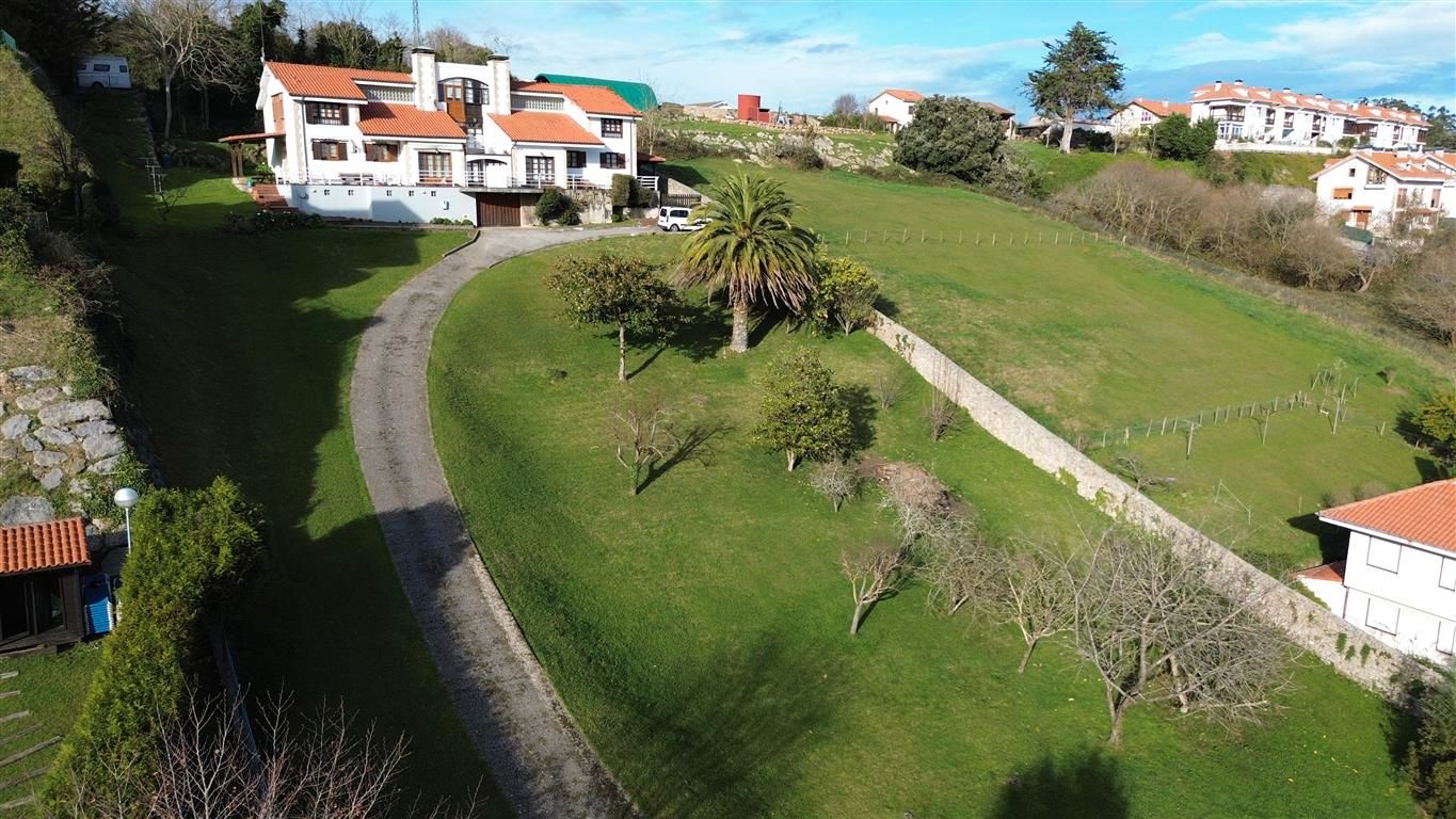 Exterior view of Residential for sale in San Vicente de la Barquera
