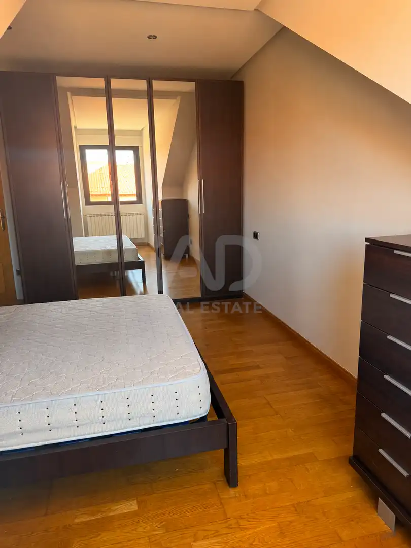 Bedroom of Duplexes for sale in Villaquilambre  with Heating