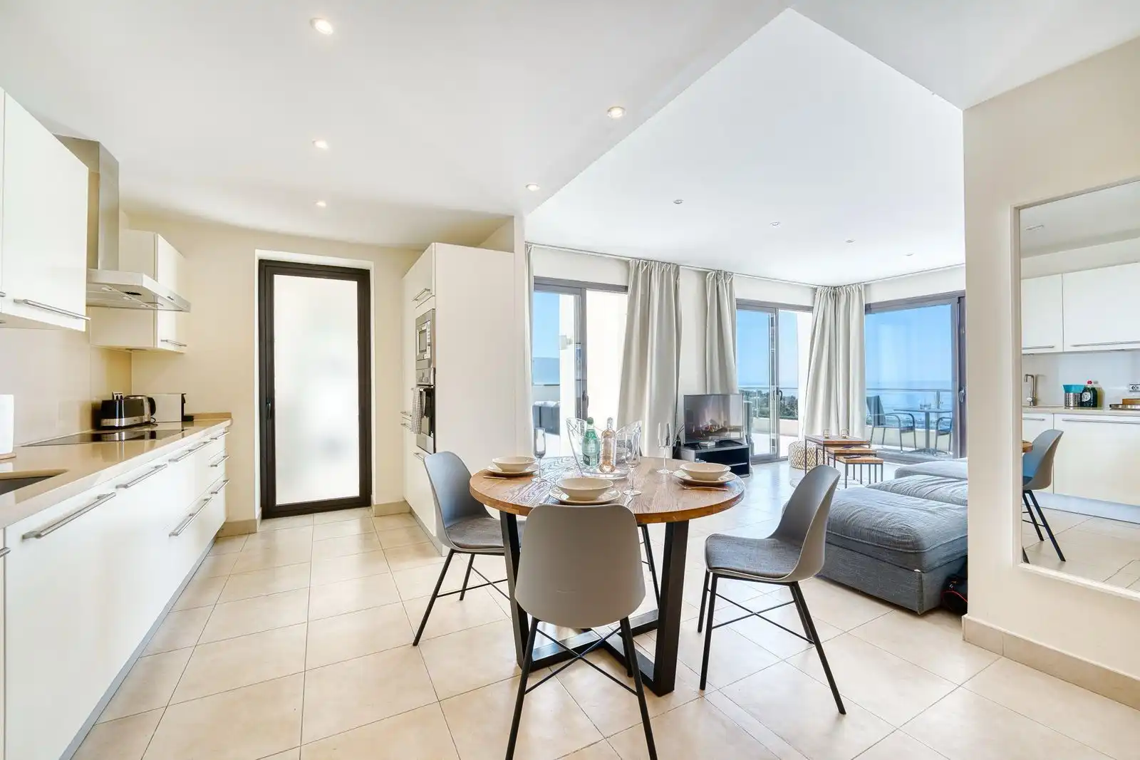Apartament amb piscina en venda a Urbanizacion los Altos de los Monteros 11, imagen 7