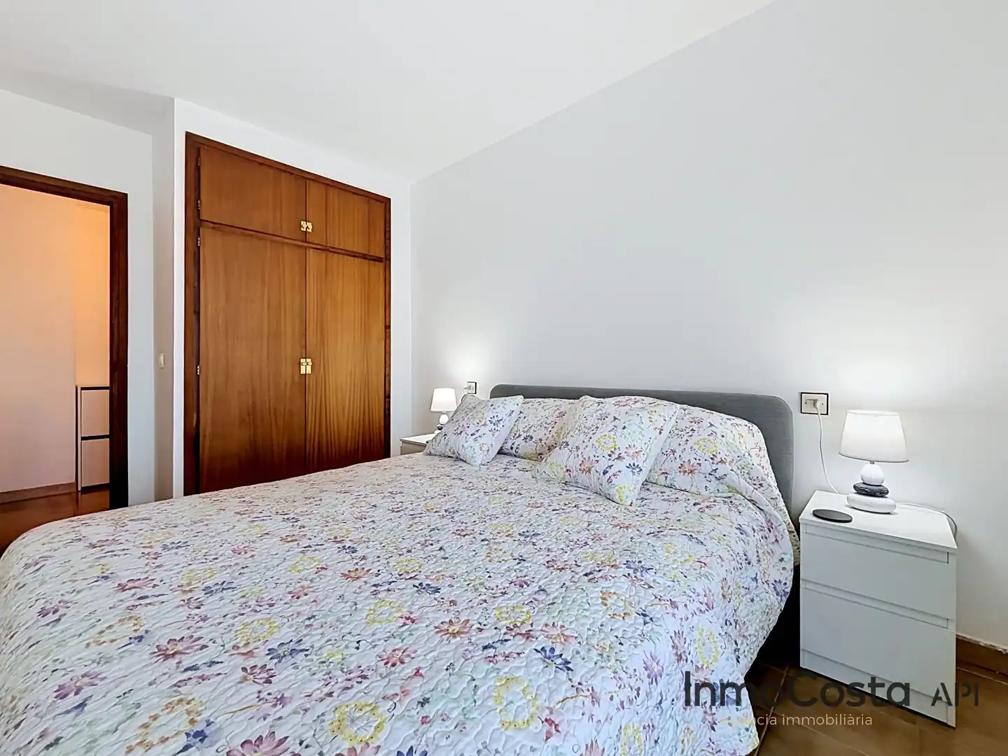 Schlafzimmer von Wohnungen zum Verkauf in L'Estartit mit Terrasse, Möbliert und Waschmaschine