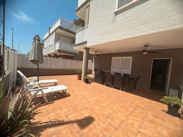 Casa adosada en Venta en Carrer Tamarit en Moncófar Playa