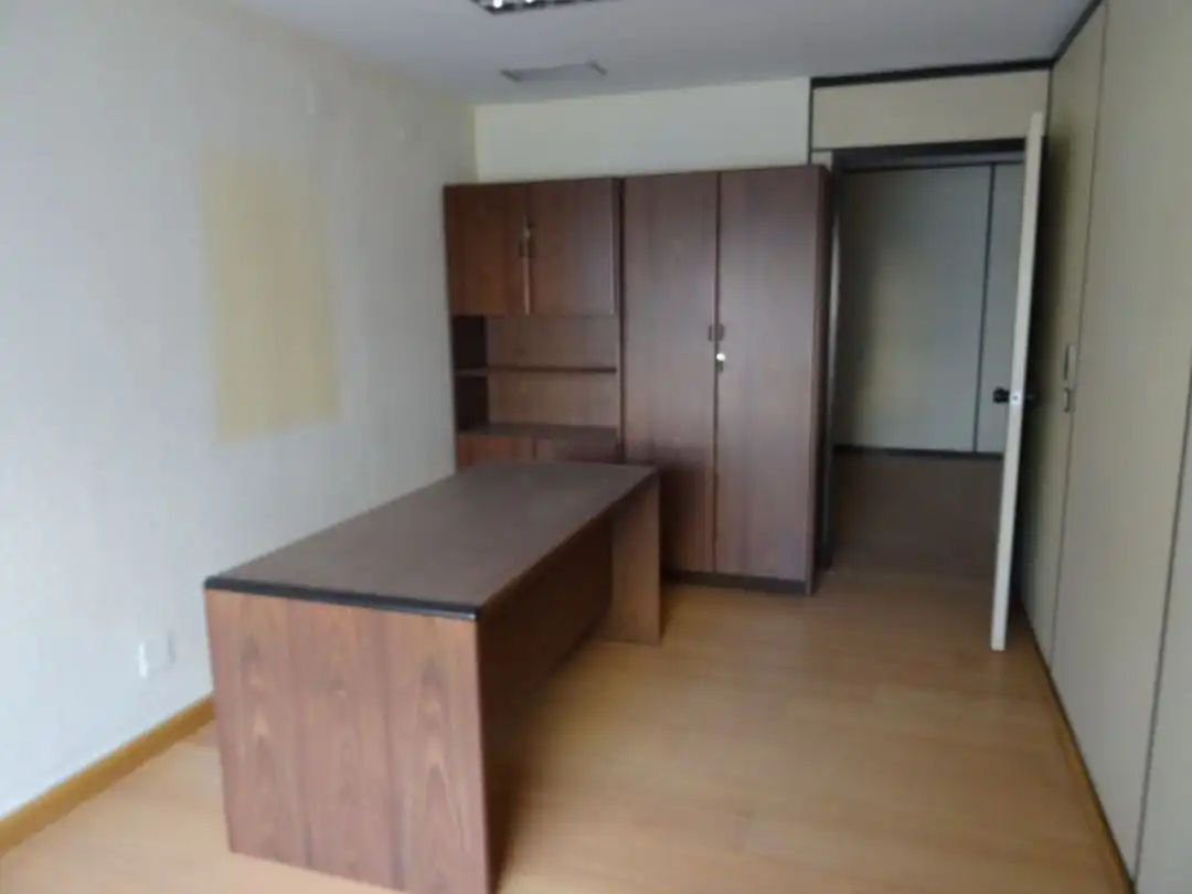 Büro zur Miete in Calle General Vara de Rey, imagen 11