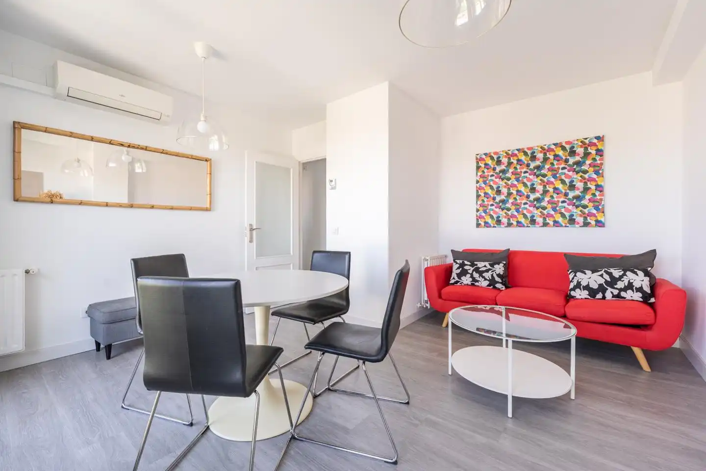 Living room of Attic for rent in Madrid  with Air Conditioner, Heating and Parquet flooring