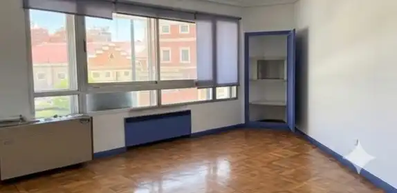 Gewerbefläche zum Verkauf in Plaza Tenerías 3, imagen 4