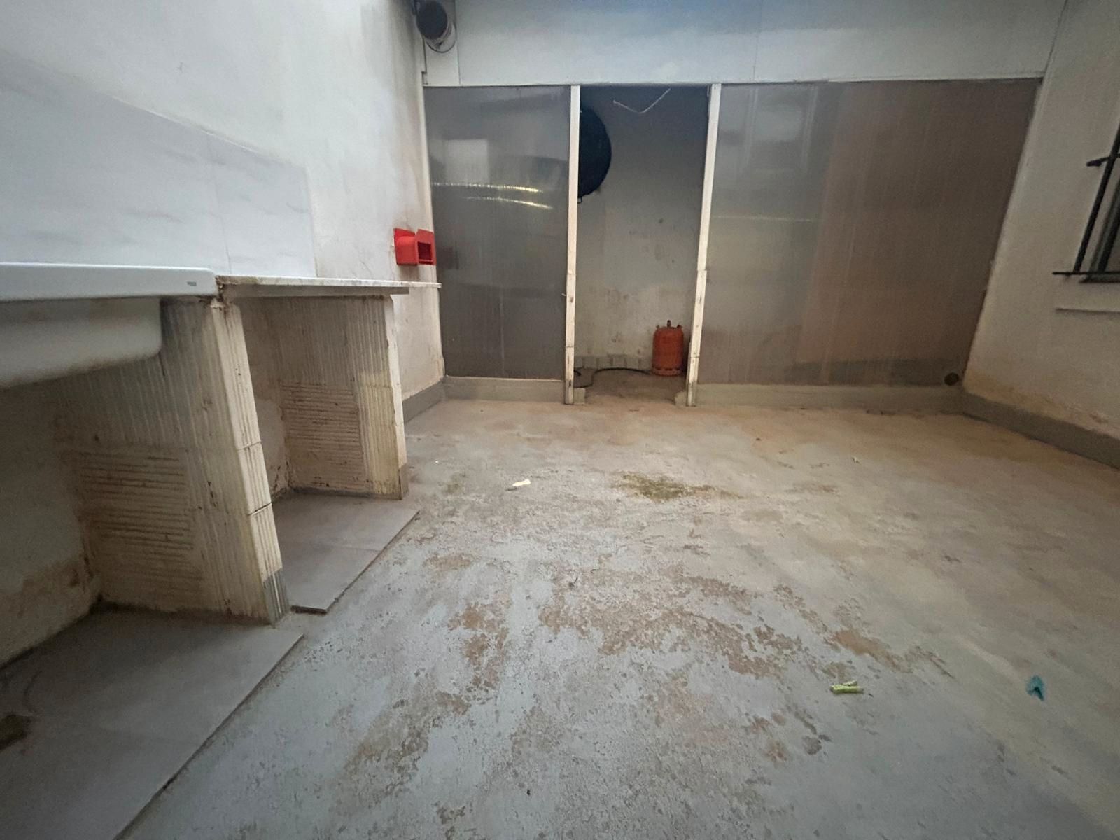 Planta baja for sale in Catarroja  with Air Conditioner and Storage room