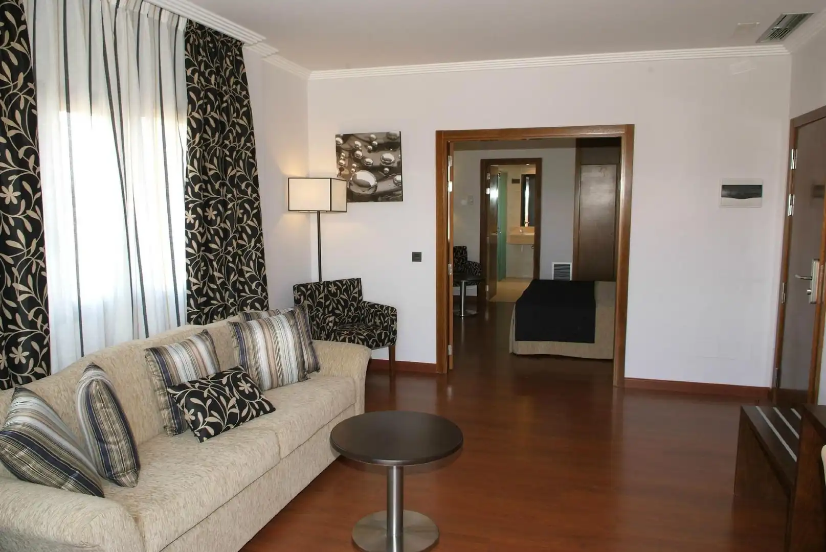Sala de estar de Edificio en venta en Villarrubia de Santiago