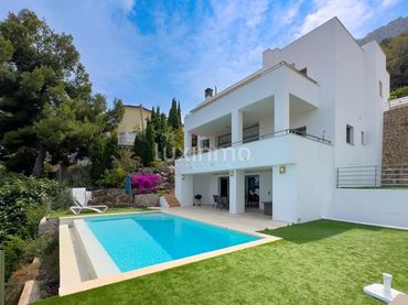 Villa con balcone in vendita a Oltamar - Cucarres