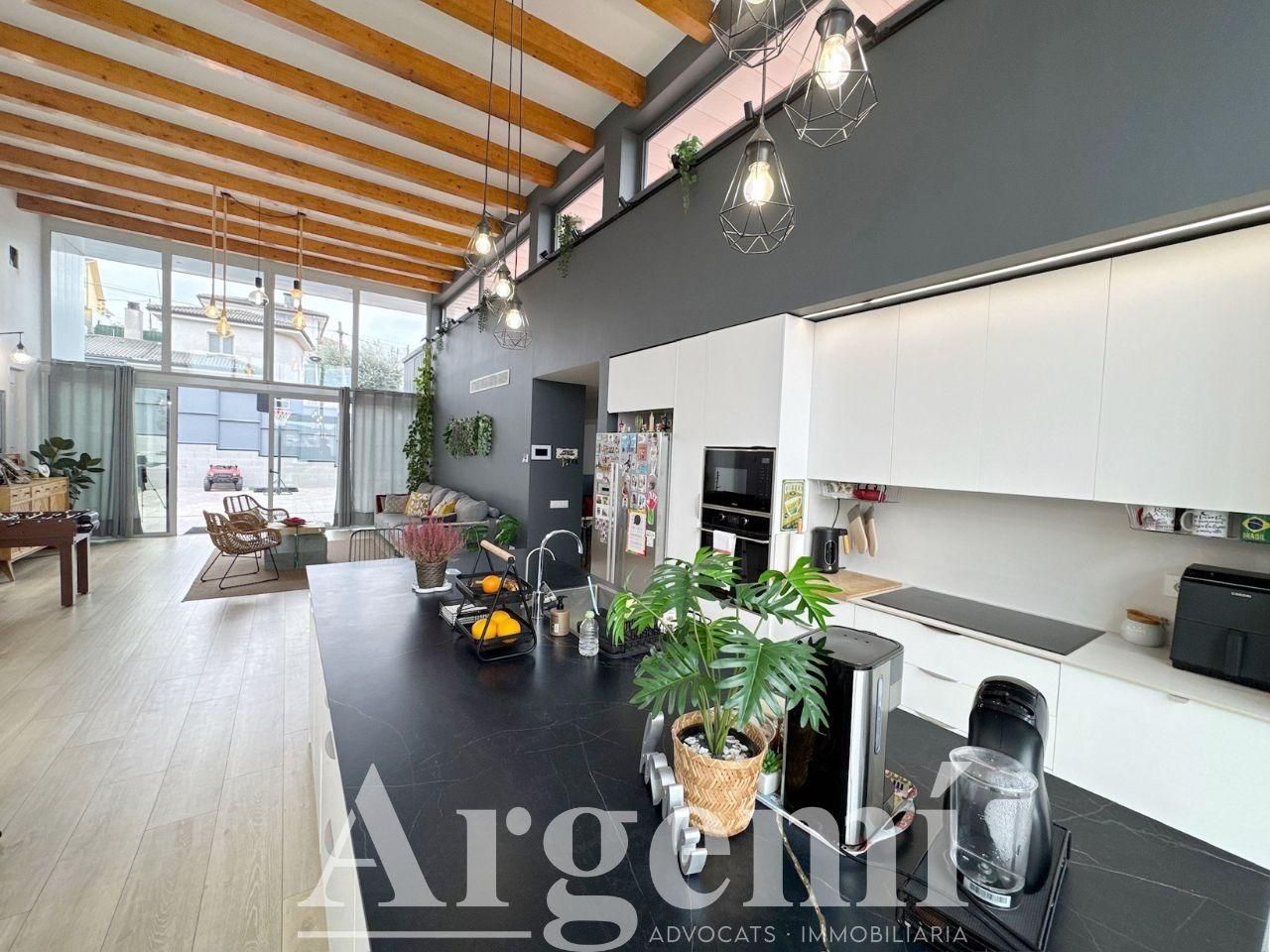 Cuina de Casa o xalet en venda en Lliçà d'Amunt amb Aire condicionat, Calefacció i Jardí privat