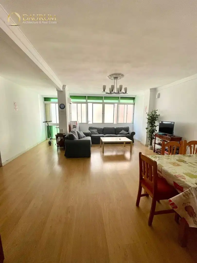 Piso con ascensor en venta en DIEGO DE AMAGUER, imagen 2