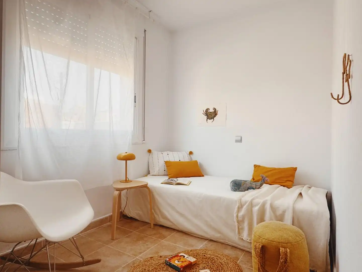 Schlafzimmer von Dachboden zum Verkauf in Canet de Mar mit Klimaanlage, Heizung und Terrasse