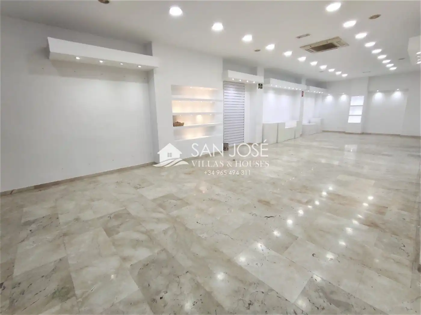 Local comercial en venda a Novelda, imagen 7