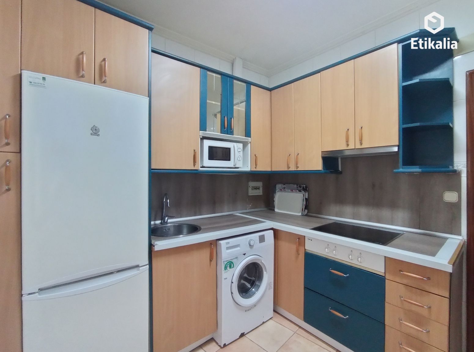 Cocina de Piso de alquiler en Bilbao  con Calefacción