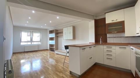 Foto 4 von Wohnung zum Verkauf in Torrelavega - Cl Lasaga Larreta, El Parque - Zapatón, Torrelavega