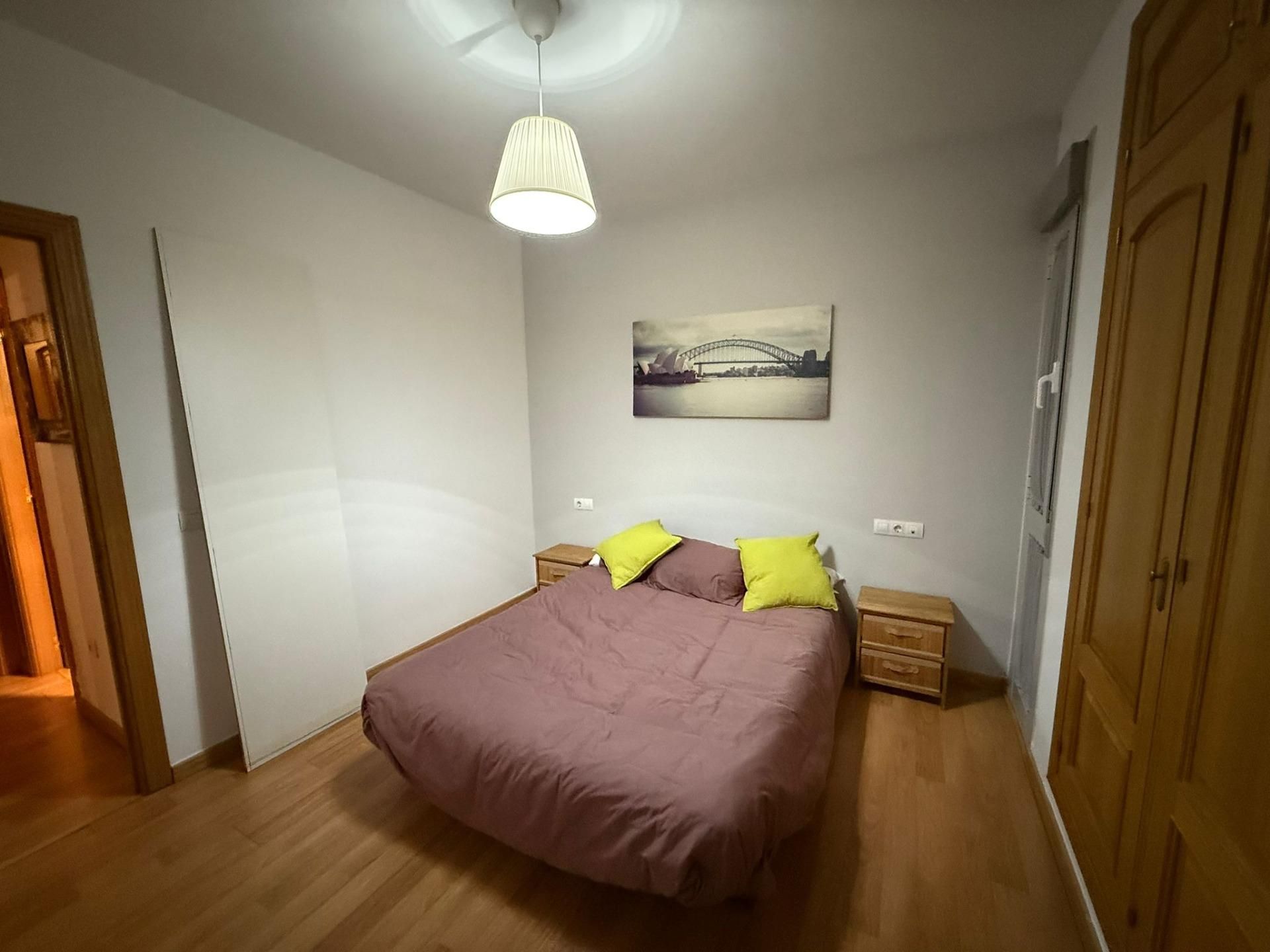 Habitación de Piso de alquiler en  Sevilla Capital