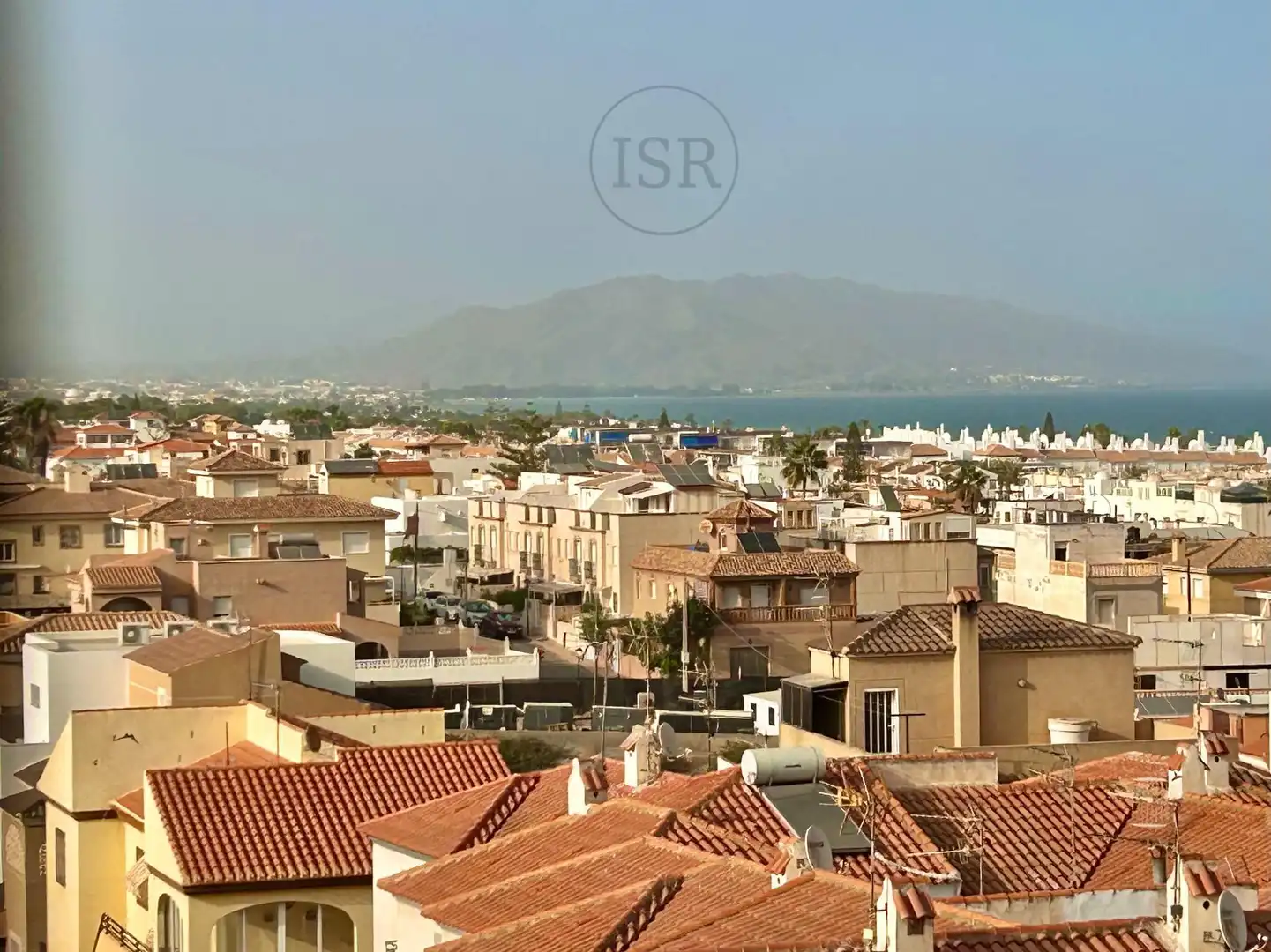 Vista exterior de Ático en venta en Garrucha con Aire acondicionado, Terraza y Trastero